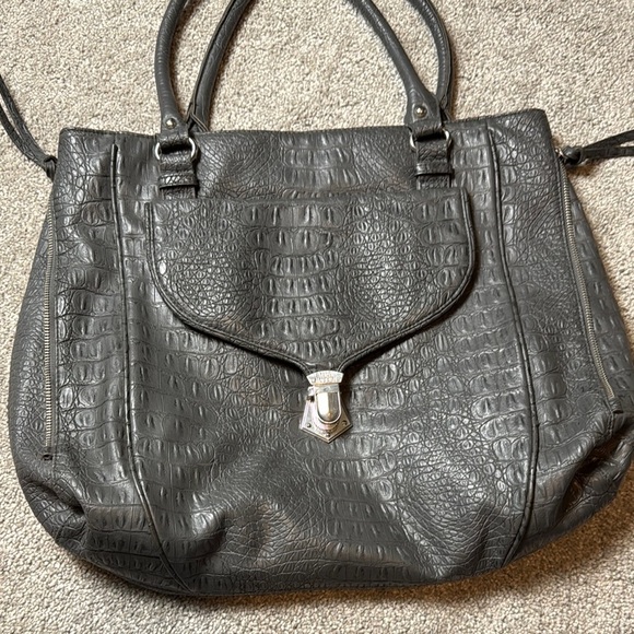 Steve Madden Gray Crocodile-Embossed Tote Bag, adjustable - Picture 13 of 13